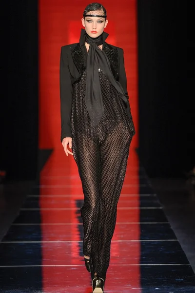 Look 5
